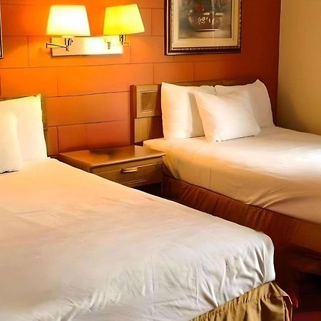 Rodeway Inn Manchester Dış mekan fotoğraf